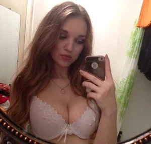 Napalona Iza